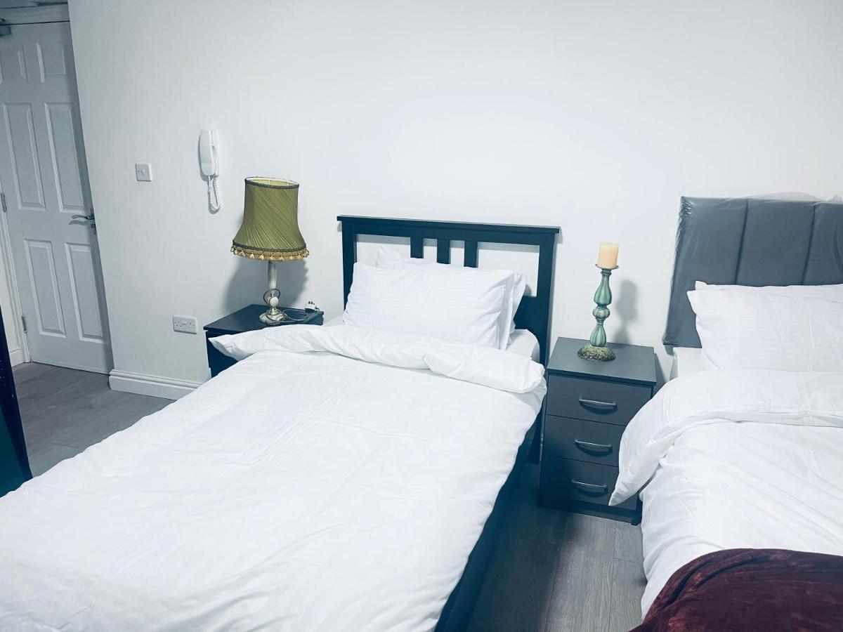 ברמינגהאם 1 Bed Apartment With 2 Beds 1 Double Plus 1 Single מראה חיצוני תמונה